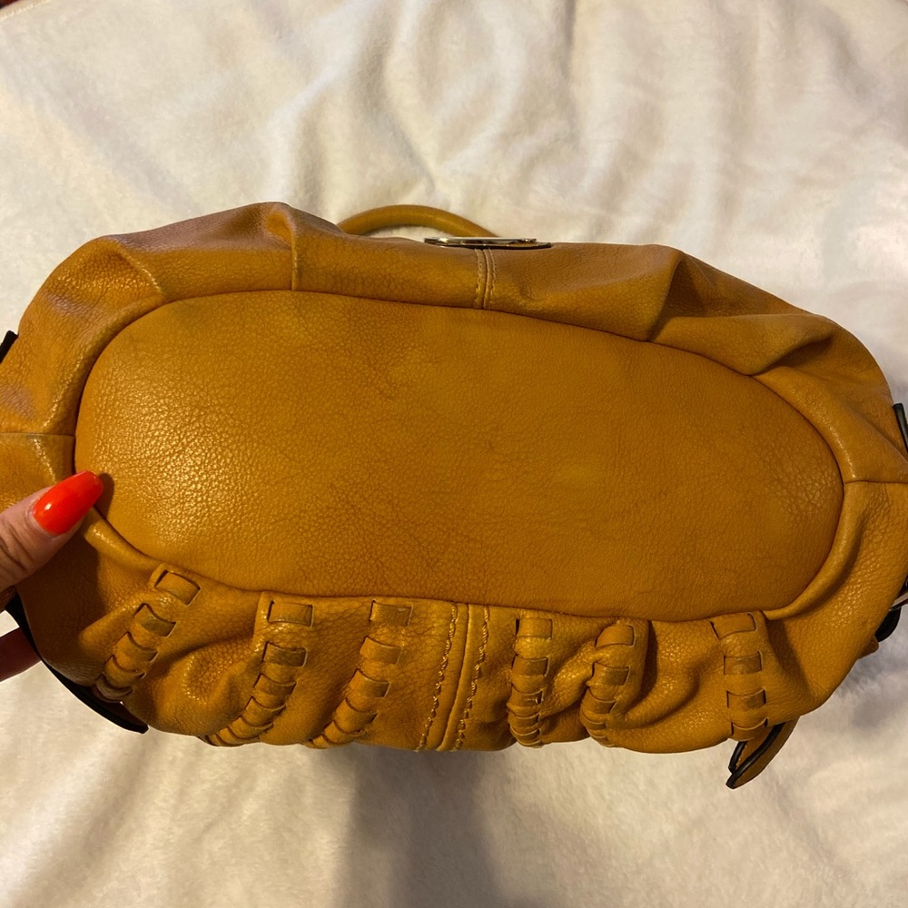 **SOLD** - Picture 4 of 7
